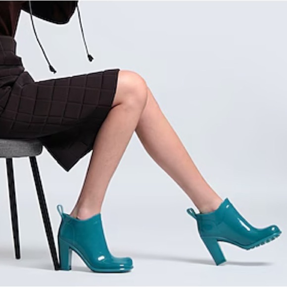 Bottega Veneta Shine Heeled Ankle Boots Rubber Rain Deep Teal Jade Sz 36 - Picture 3 of 16